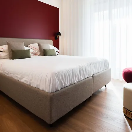 Alojamento de Acomodação e Pequeno-almoço Ciao Marina 4*